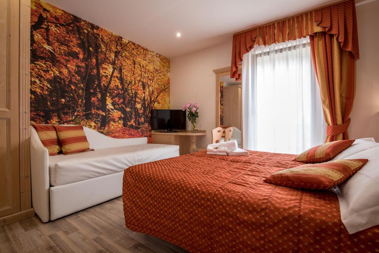 Hotel Touring Predazzo Exteriér fotografie