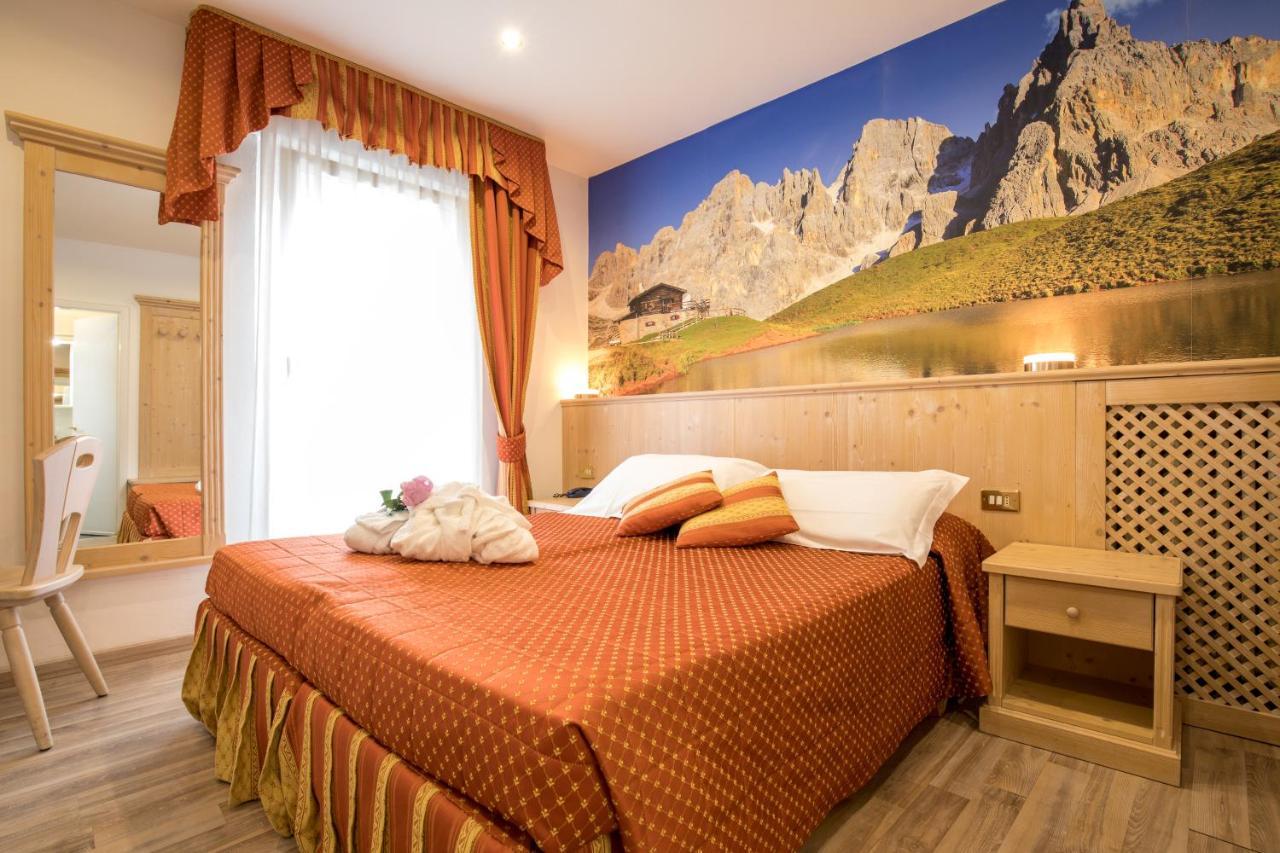Hotel Touring Predazzo Exteriér fotografie
